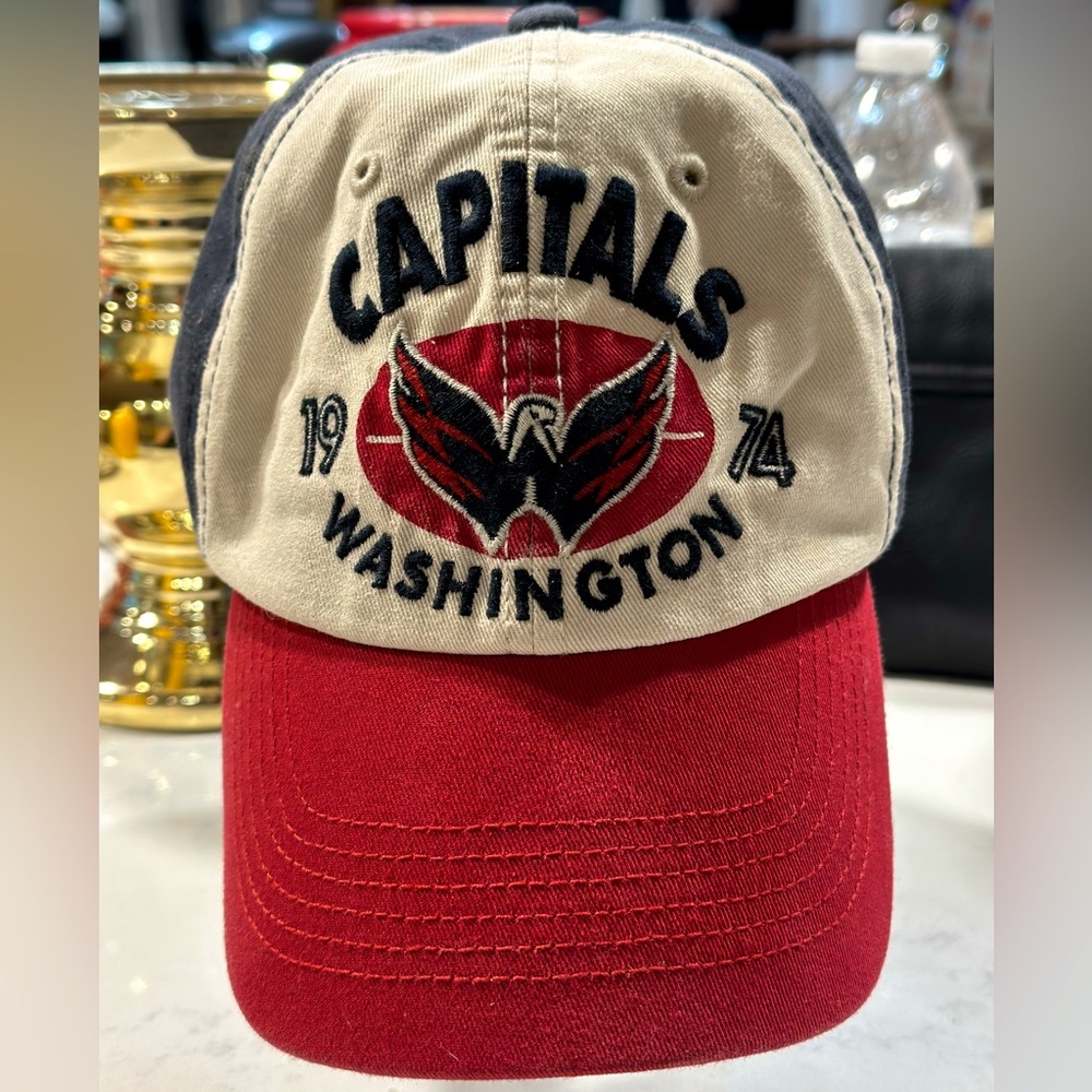 Vintage 1974 Washington Capitals hat. Relaxed fit. Size Small. Clean!
